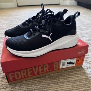 Women’s Puma Black Skyrocket sneaker, size 8.5, brand new in box